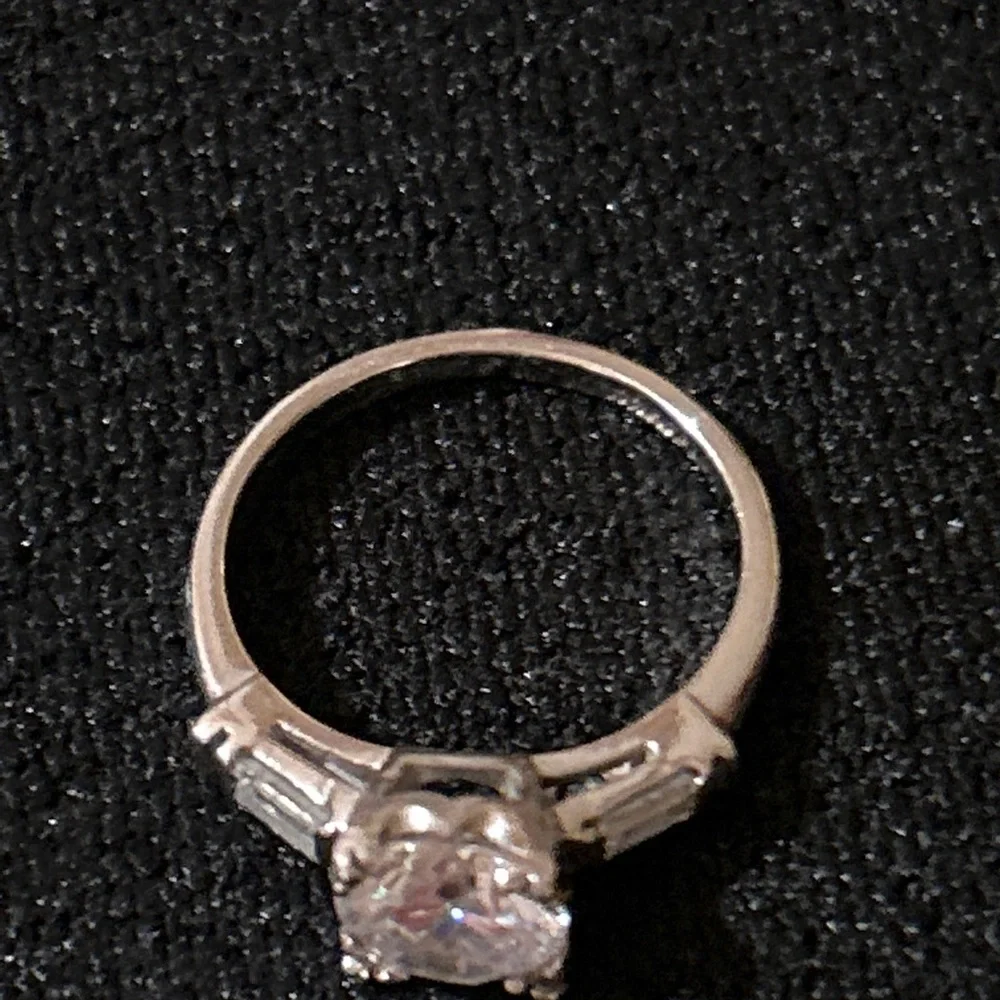 Platinum ring - Picture 3 of 6